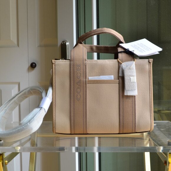 Coach  CAK94 Smith Tote Bag 24 - Picture 1 of 14